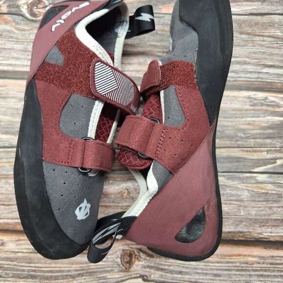 Evolv Elektra Climbing Shoes Maroon Womens Size 7 - Picture 3 of 6